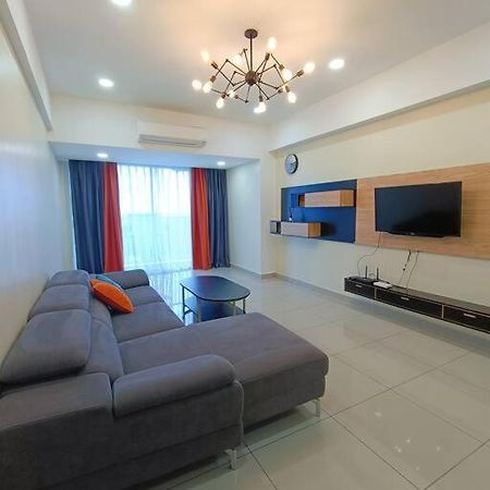 Apartamento Joyful Sitiawan Skygarden Swimming Pool Seri Manjung Exterior foto